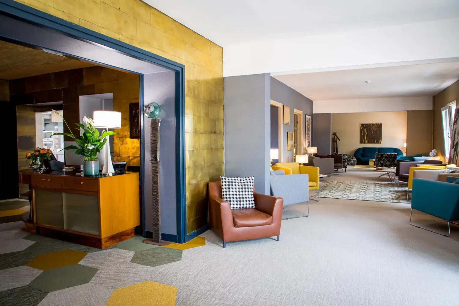 Nous sommes à l'écoute de vos projets personnels et professionnels